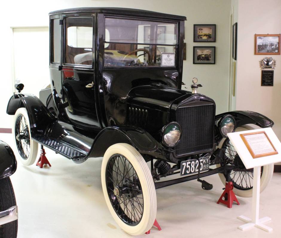 1919-ford-42298.jpg