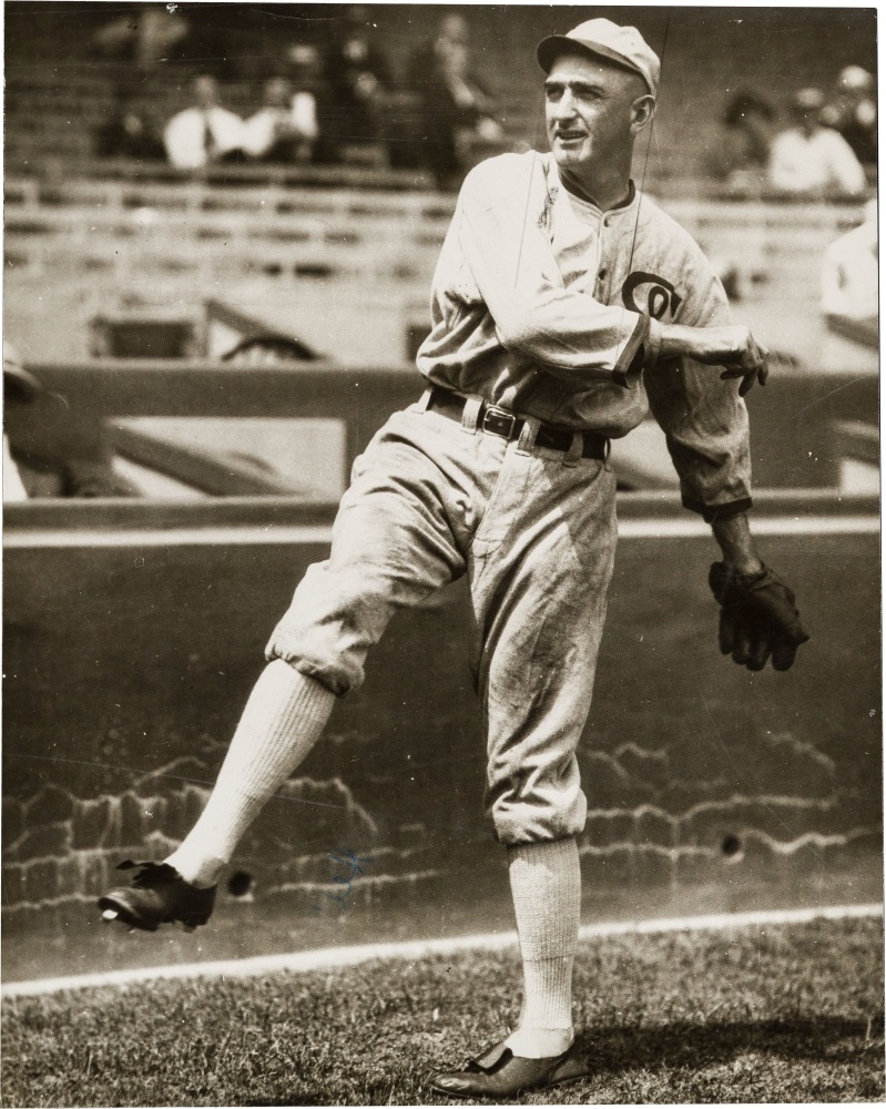 1920-conlon-photo-joe-warming-up-1000.jpg