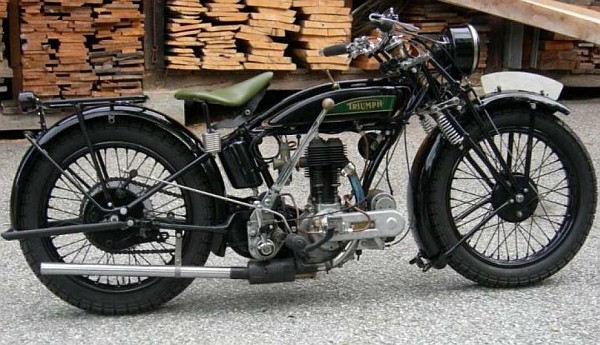 1927TriumphModelTTMotorcycle.jpg