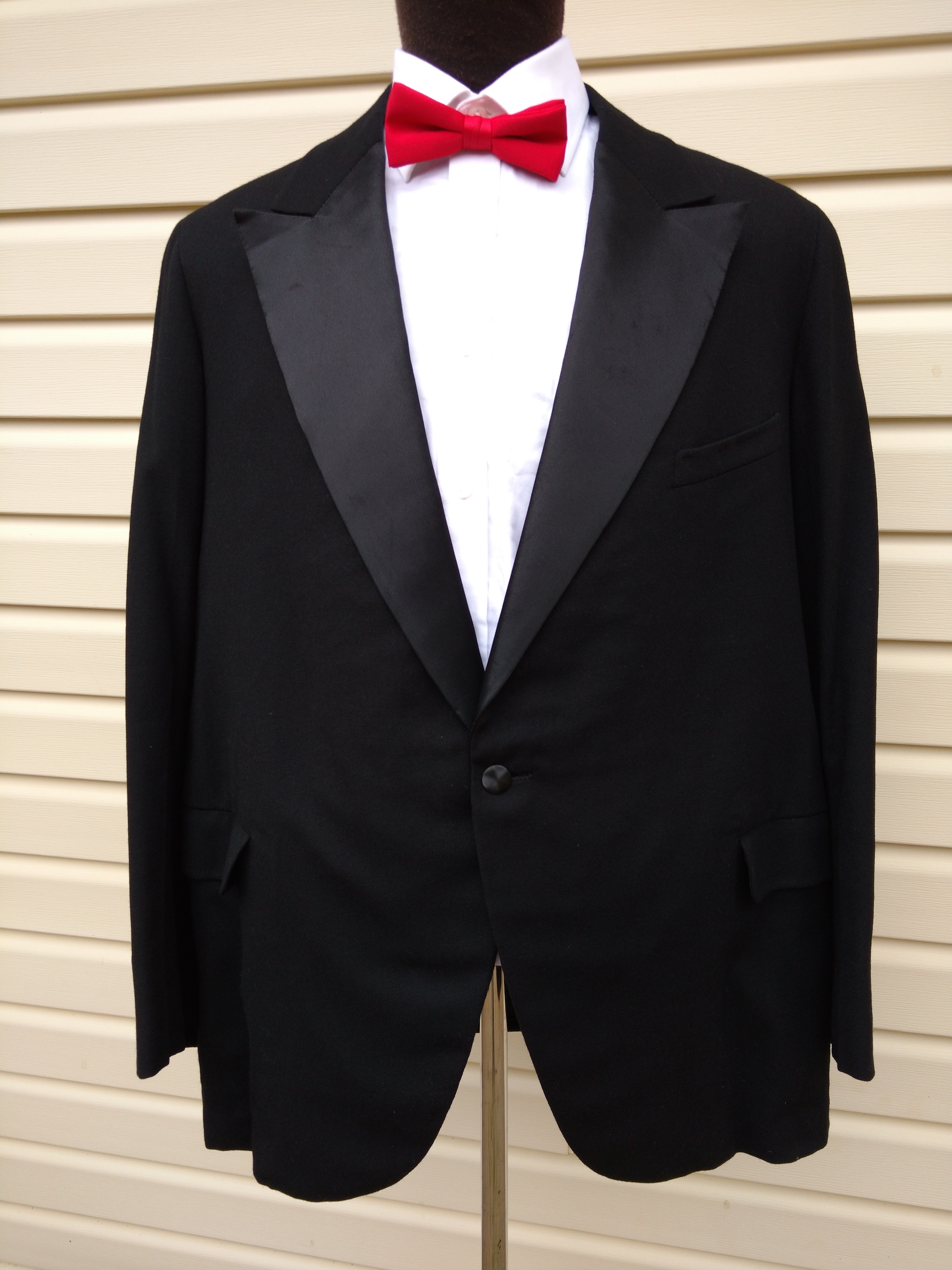 1930 _ vintage tuxedo _ geo hoelscher _ german _ berlin _ kitchener ontario _ 1.jpg