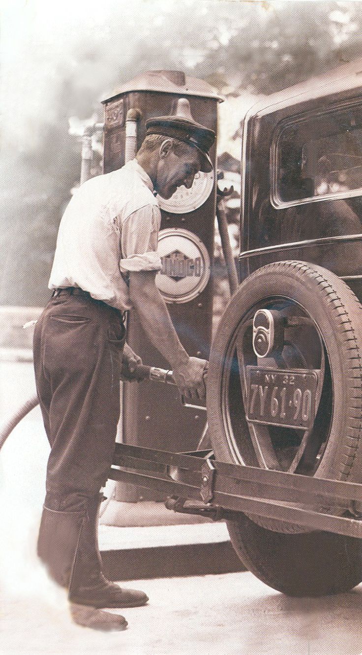 1932 SUNOCO.jpg