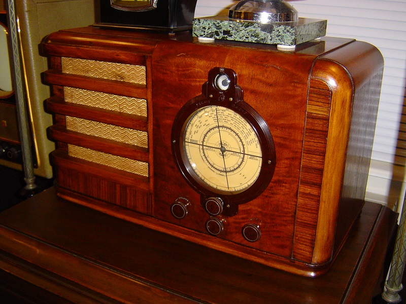 1937 Pilot Radio G-184.JPG