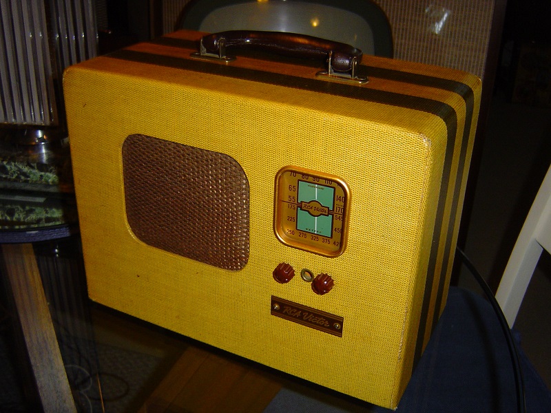 1939 RCA Victor 94BP-1.JPG