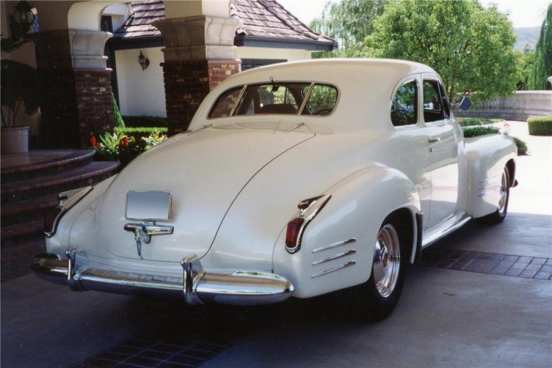 1941Cadillac.jpg