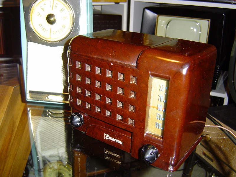 1947 Emerson 540.JPG