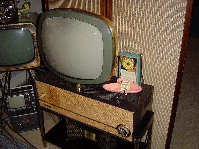 1959 Philco Predicta Debutante H3408.JPG