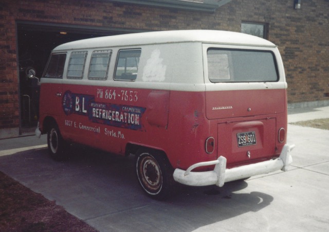 1965_VW_Kombi_Ghost_Sign.jpeg