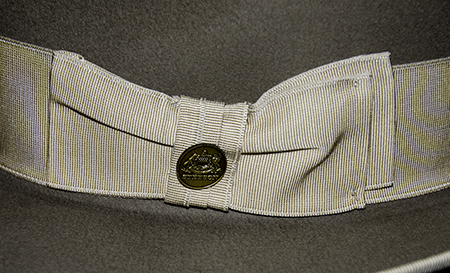 1Sep17 Bow detail.jpg