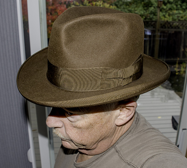 21Oct17 Echter Borsalino new crown.jpg