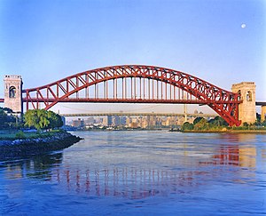 300px-Hell_Gate_Bridge_by_Dave_Frieder.jpg