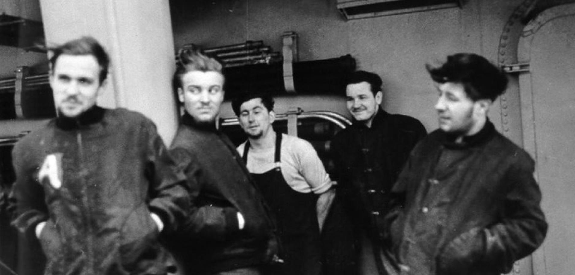 5 German POW from U550 on board USS Joyce.jpg