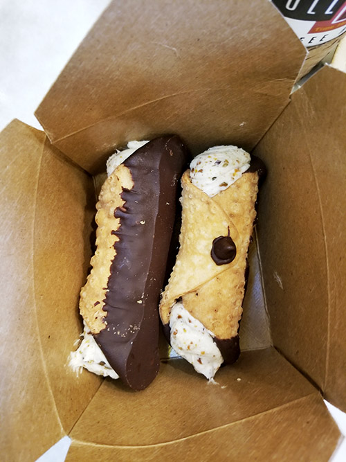 9Jan18 NW Hats Cannoli.jpg