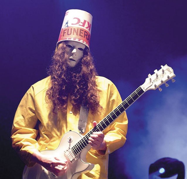 A&E_Bestof7_Buckethead_WIKIMEDIACOMMONS_rp0419.jpg