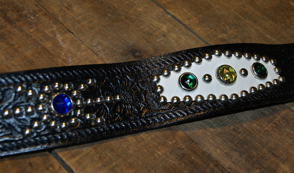 ACE_jeweled_belt_1D_close-up_3.jpg