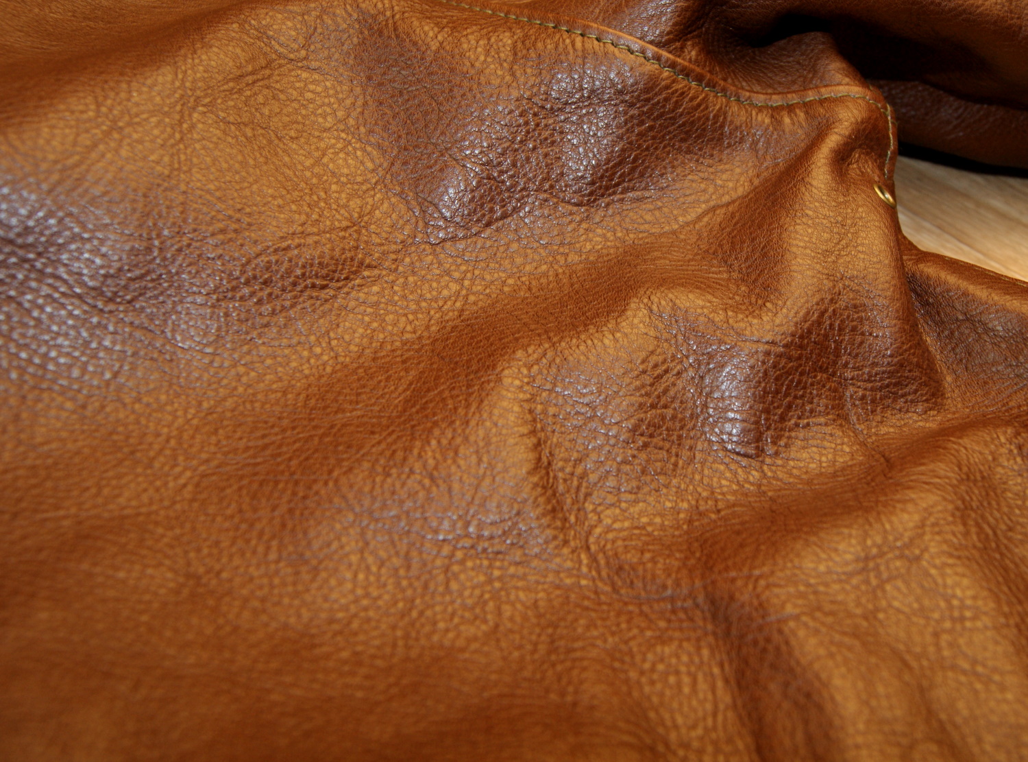 Aero 38-1711 A-2 Russet Vicenza Horsehide back grain.jpg