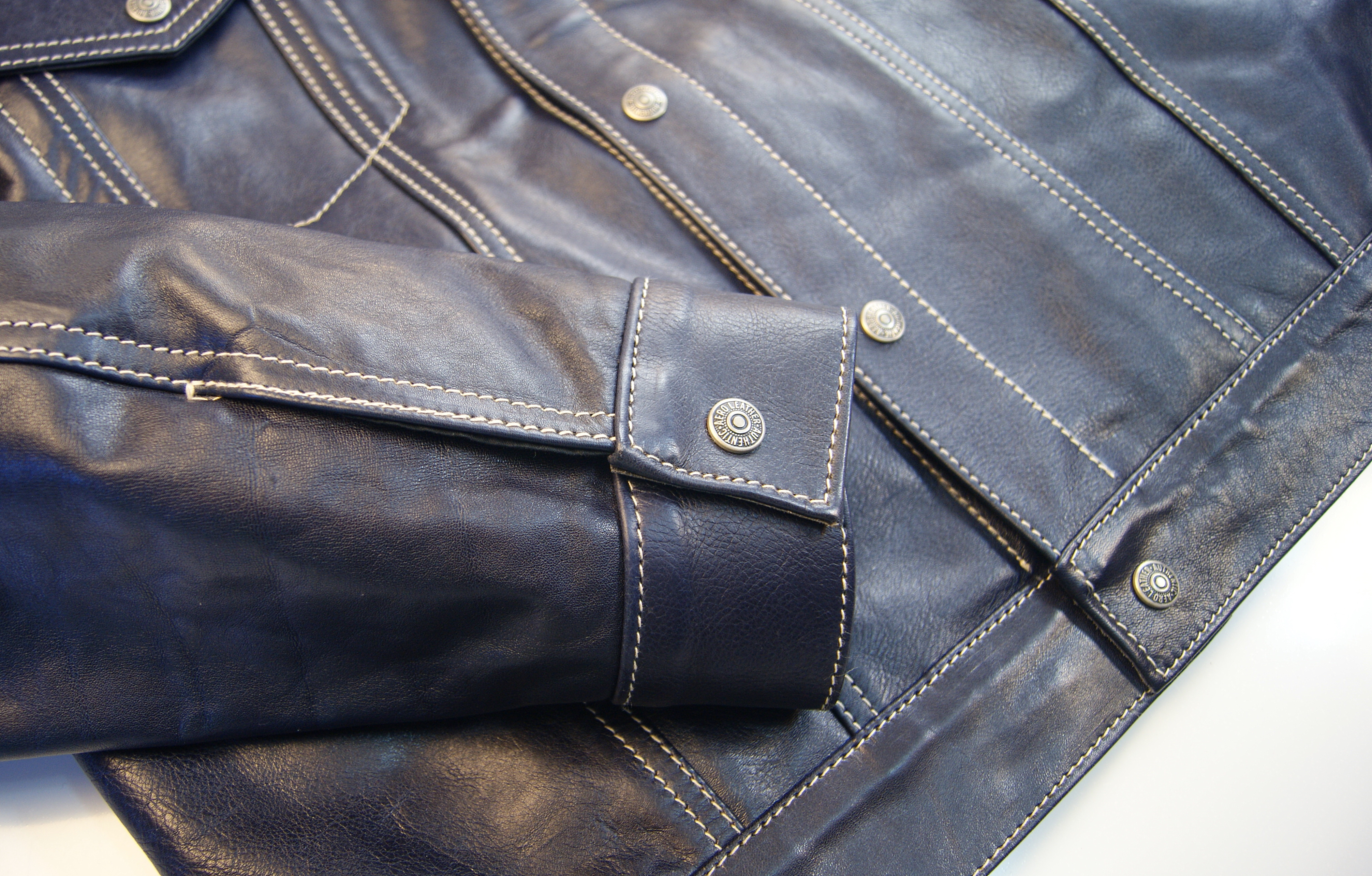 Aero 557XX Blue Vicenza Horsehide EDN8 Front Detail.jpg