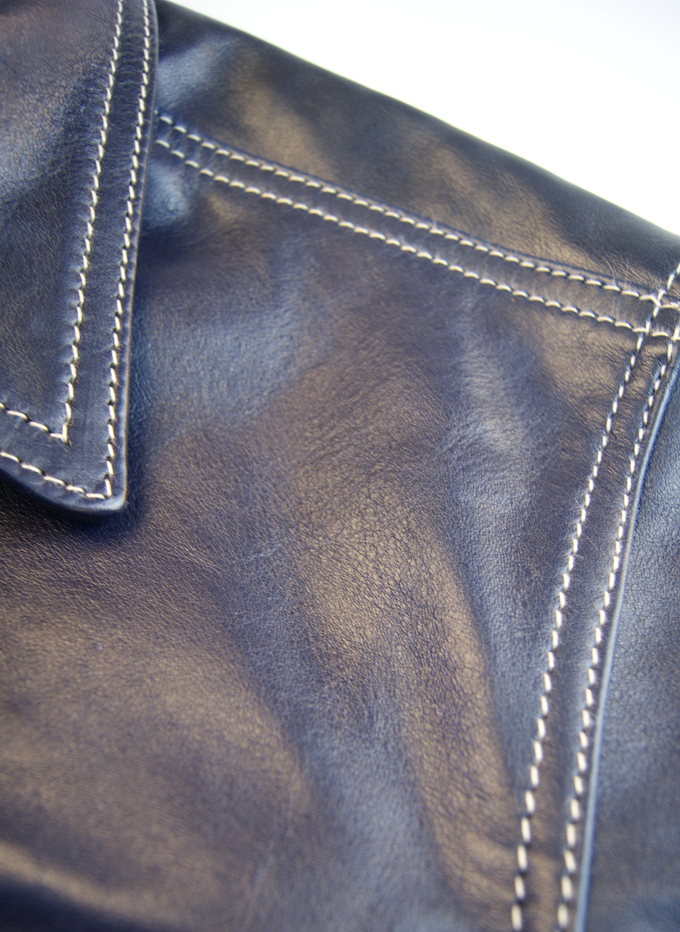 Aero 557XX Blue Vicenza Horsehide EDN8 Front Shoulder.jpg