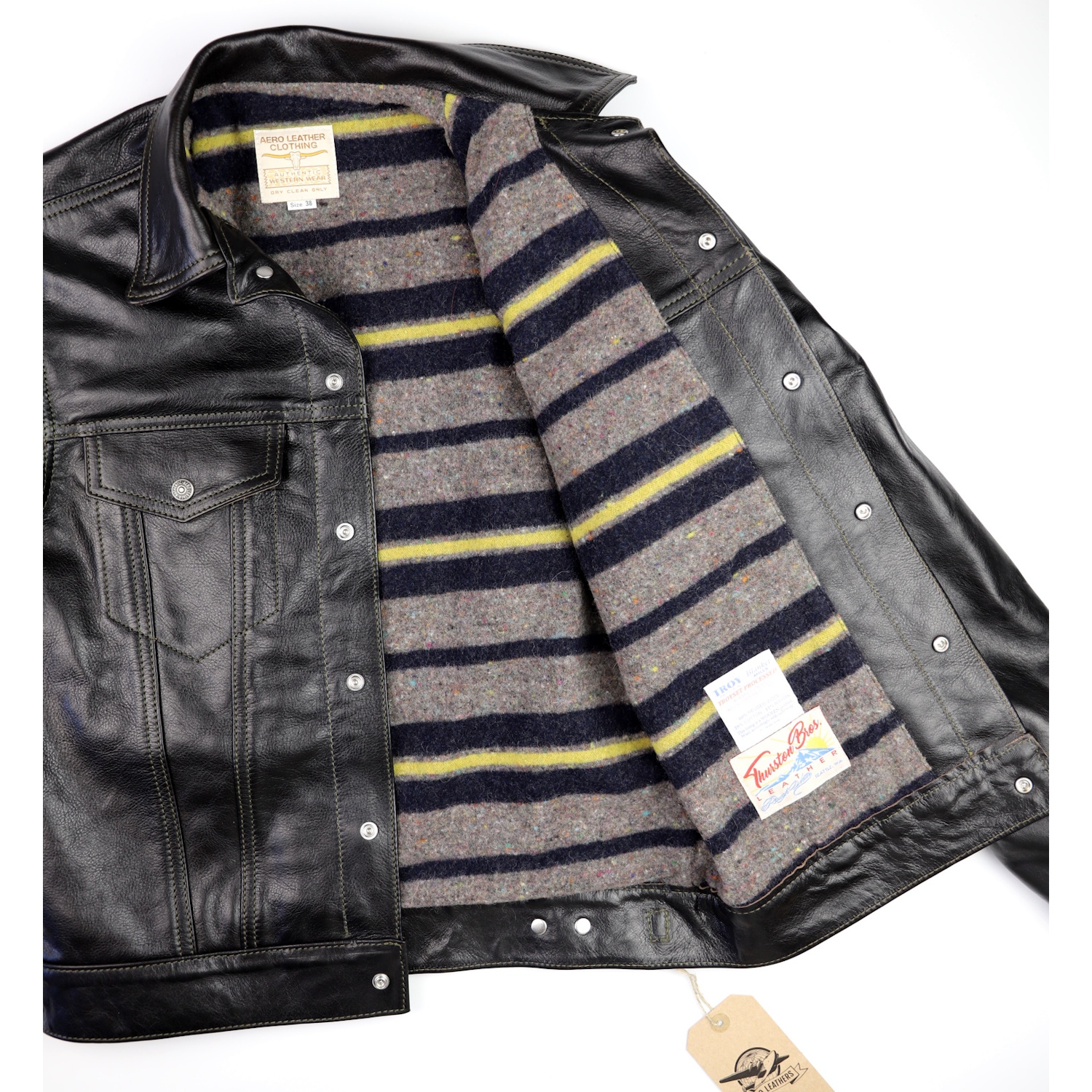 Aero 557XX Jean Jacket Blackened Brown Vicenza SB7 Troy blanket lining IG square.jpg