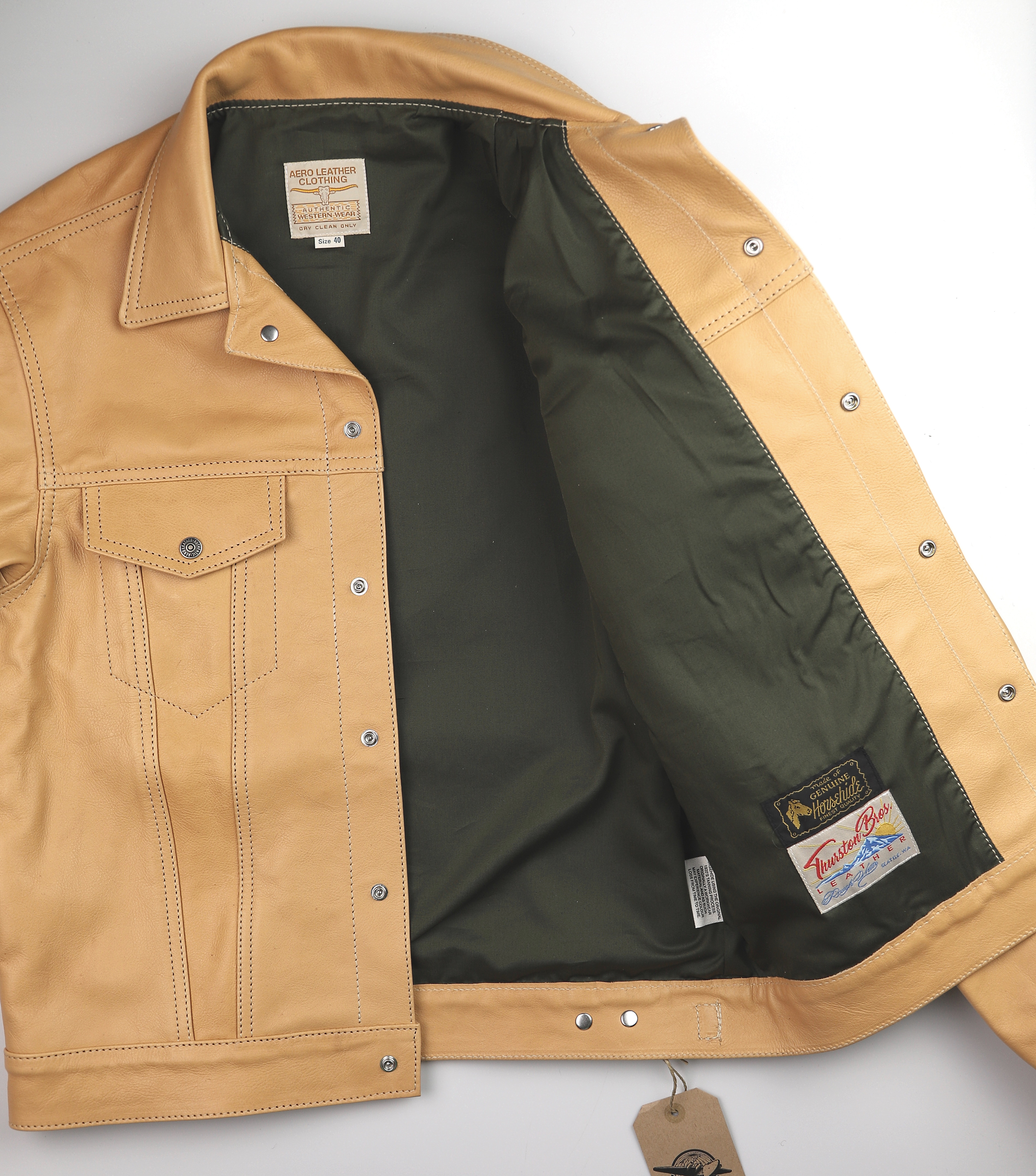 Aero 557XX Jean Jacket Type 3 Natural Vicenza V7N olive cotton sateen lining.jpg