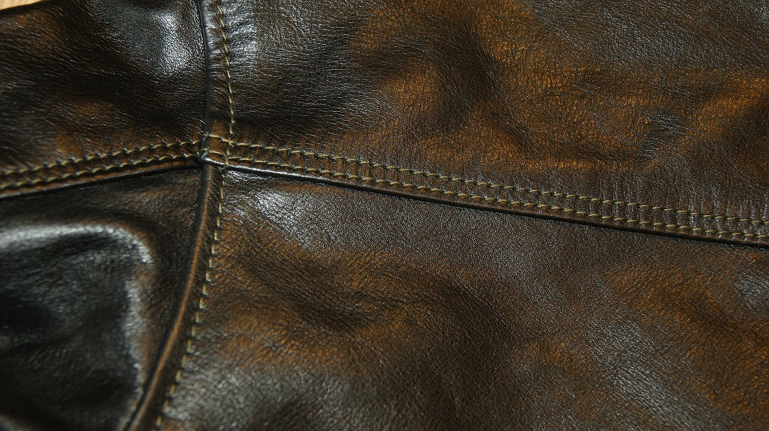 Aero A-1 Black Vicenza Horsehide yoke.jpg