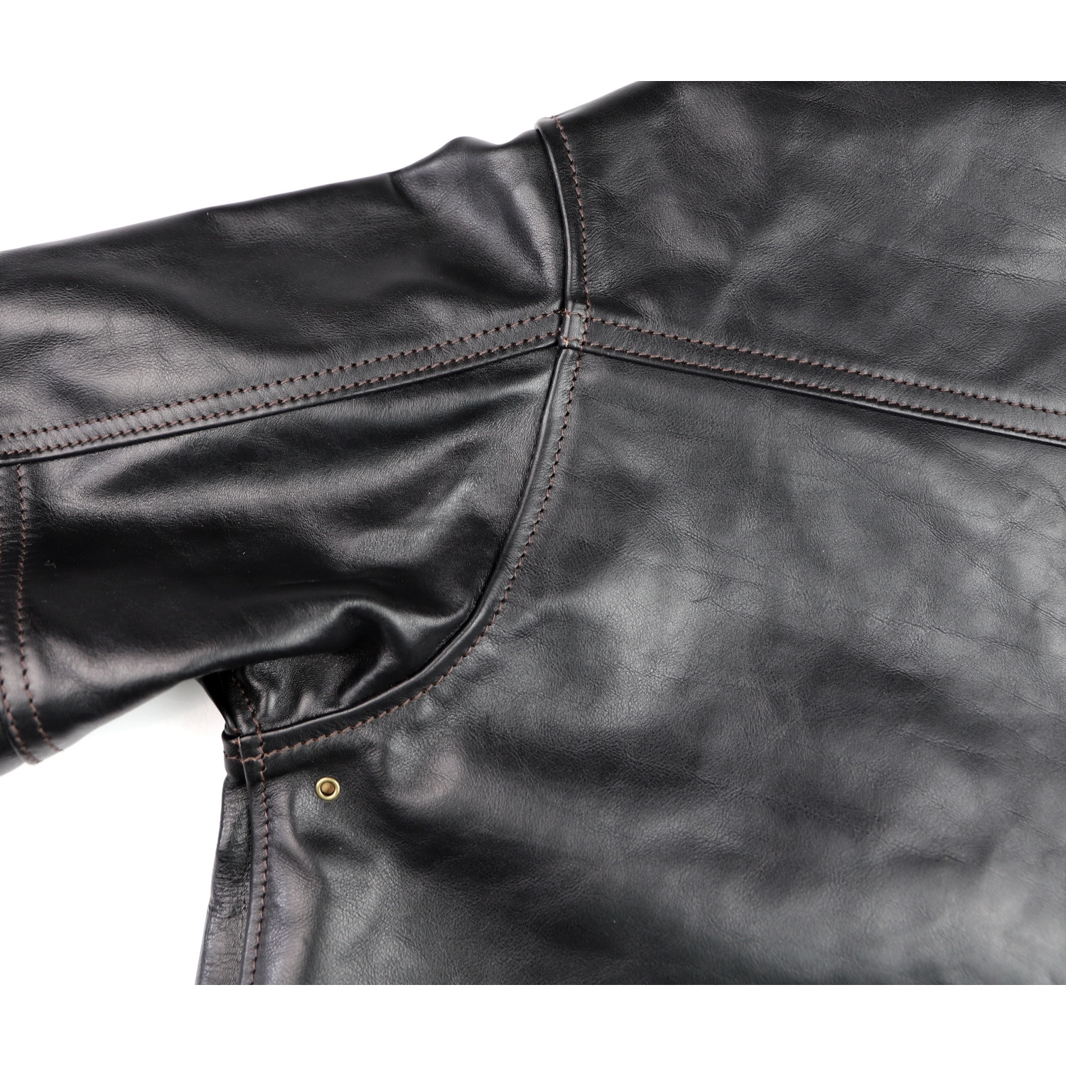 Aero A-1 Blackened Brown Vicenza Horsehide EDB6 sleeve stitching.jpg