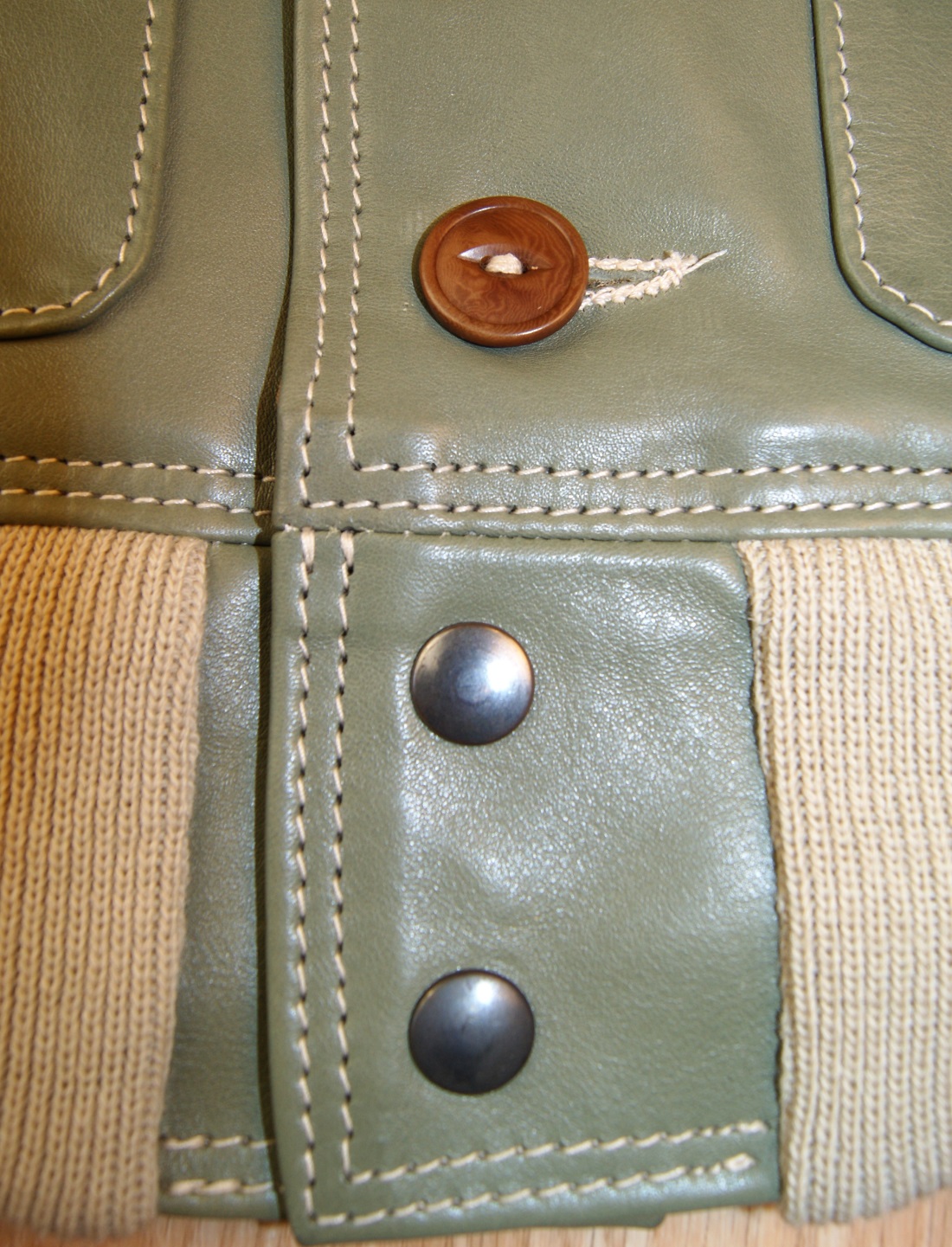 Aero A-1 Olive Vicenza Horsehide 9QC bottom snaps.jpg