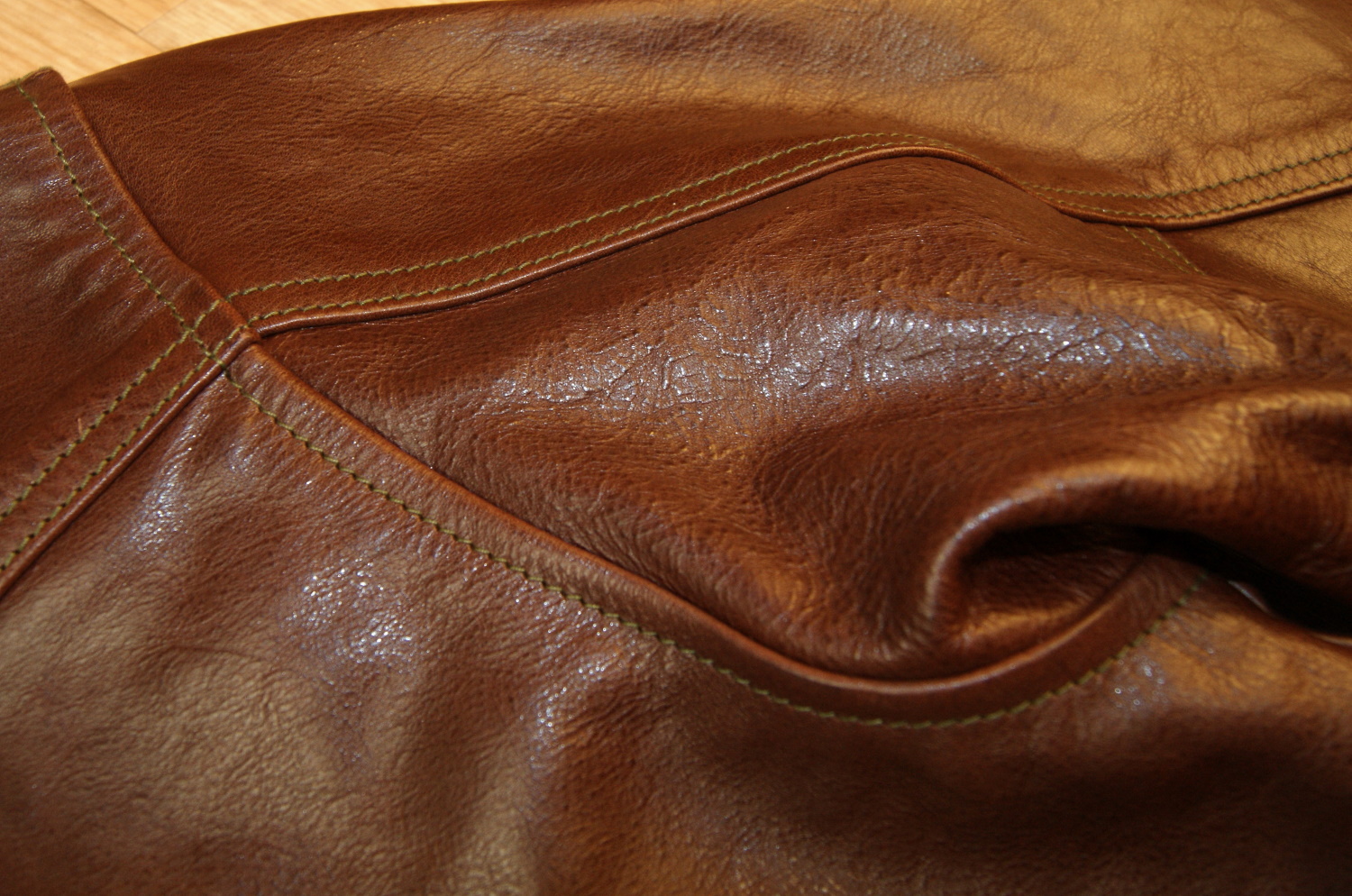 Aero A-1 Tobacco Badalassi Cowhide JUQ sleeve grain 2.jpg