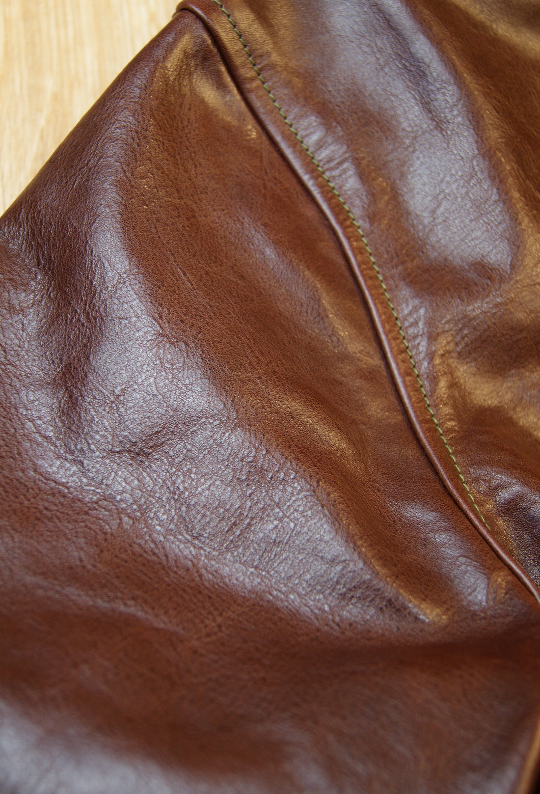 Aero A-1 Tobacco Badalassi Cowhide JUQ sleeve grain.jpg