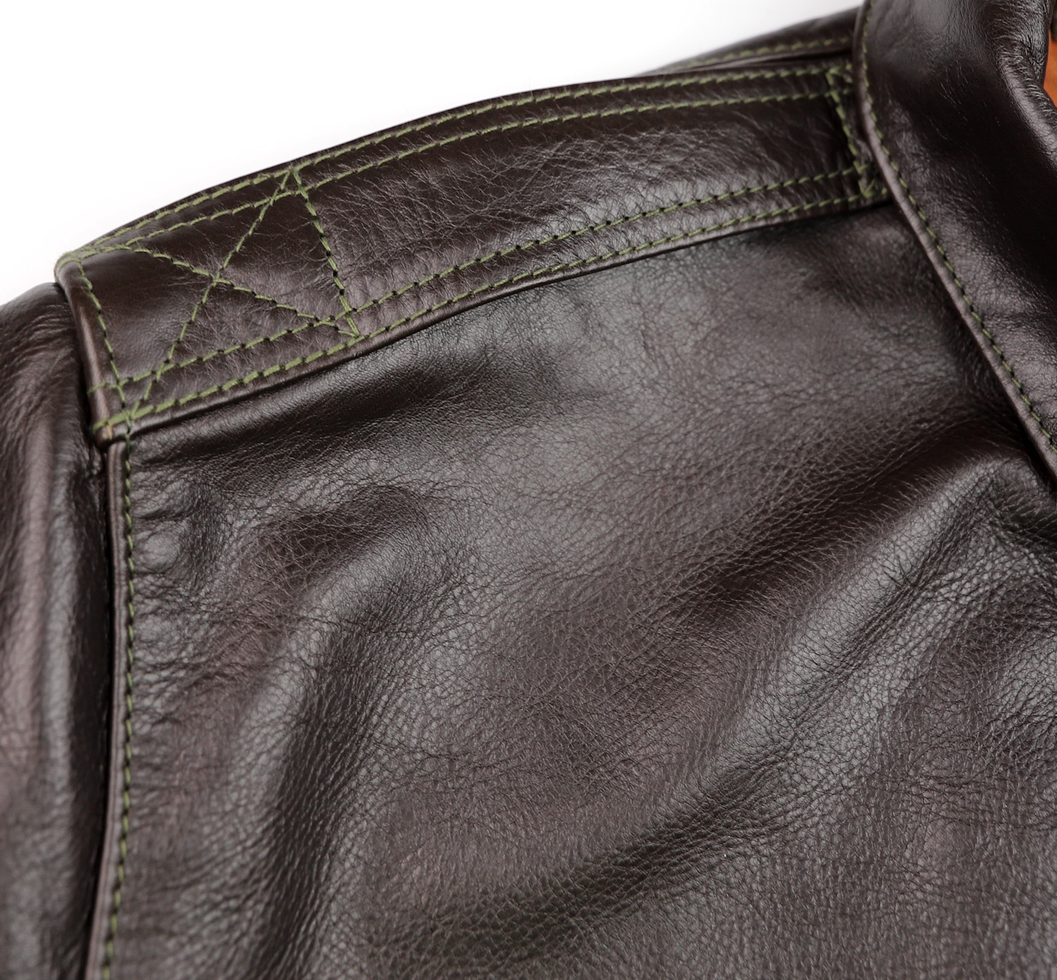 Aero A-2 16160 Dark Seal Vicenza Horsehide TG2 epaulet.jpg