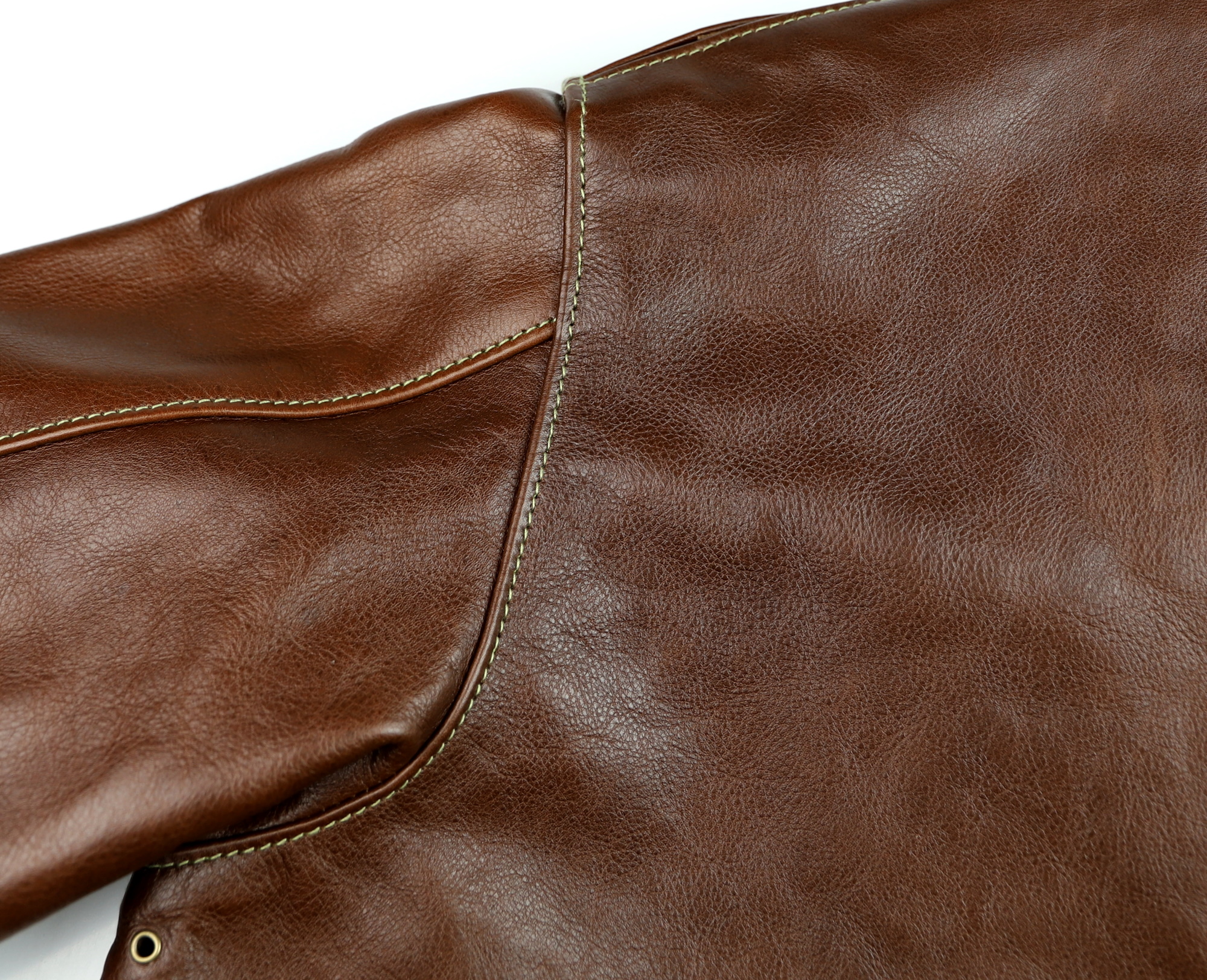 Aero A-2 18775 Russet Vicenza Horsehide SG3 shoulder.jpg