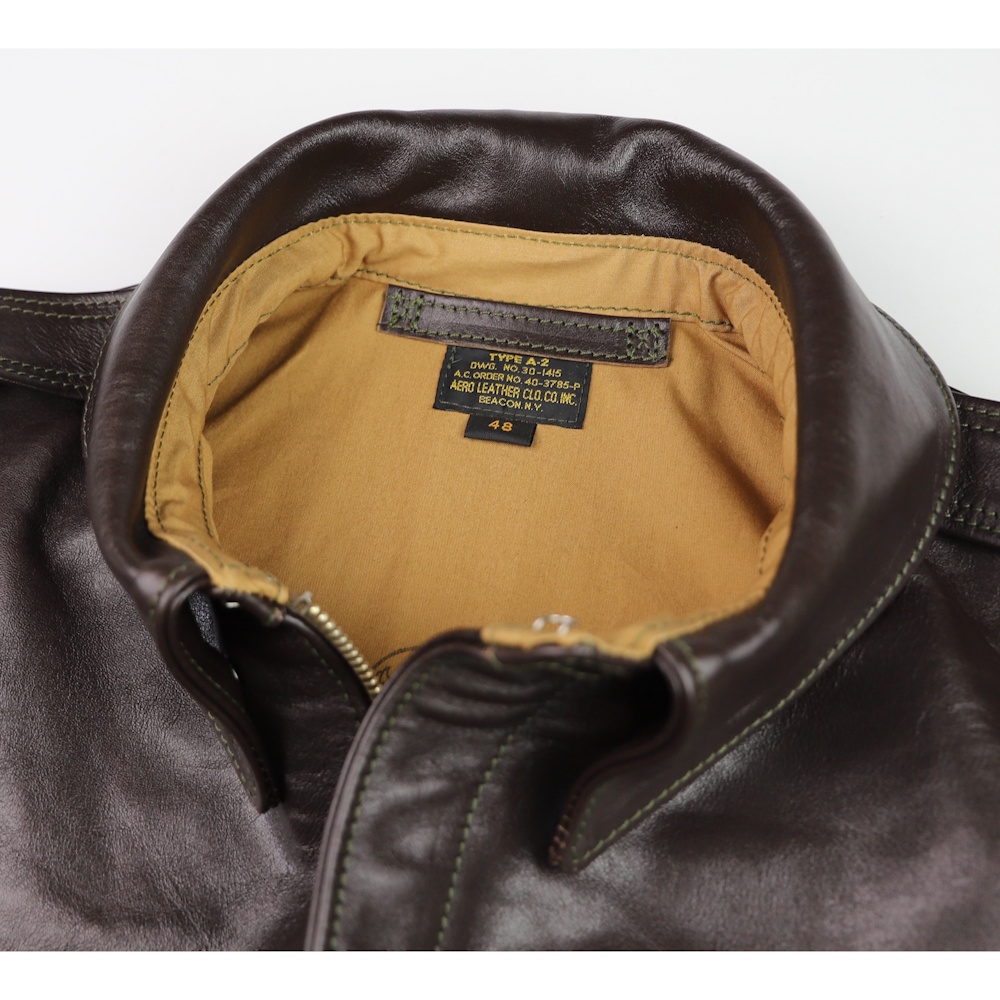 Aero A-2 40-3785-P Dark Seal Vicenza UH2 collar IG square.jpg