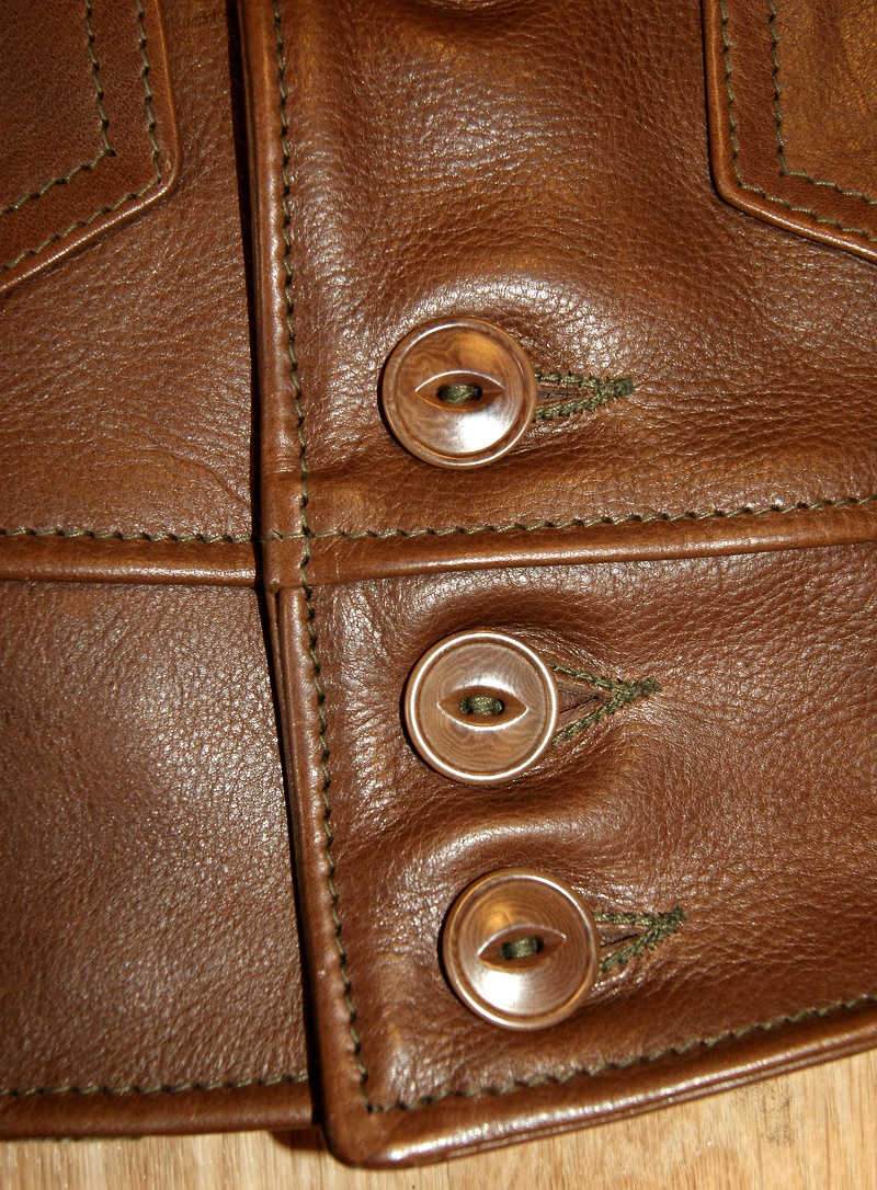 Aero Aeromarine Russet Vicenza Horsehide size 32 bottom buttons.jpg