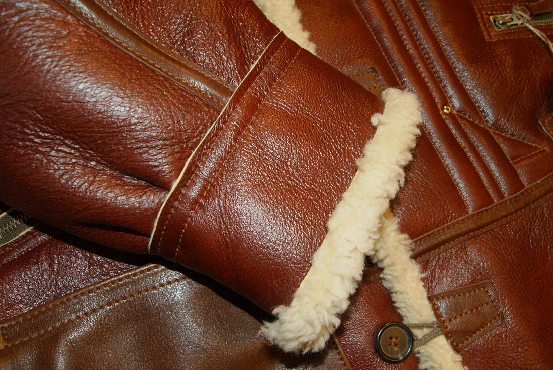 Aero B-7 Redskin Shearling cuff.jpg