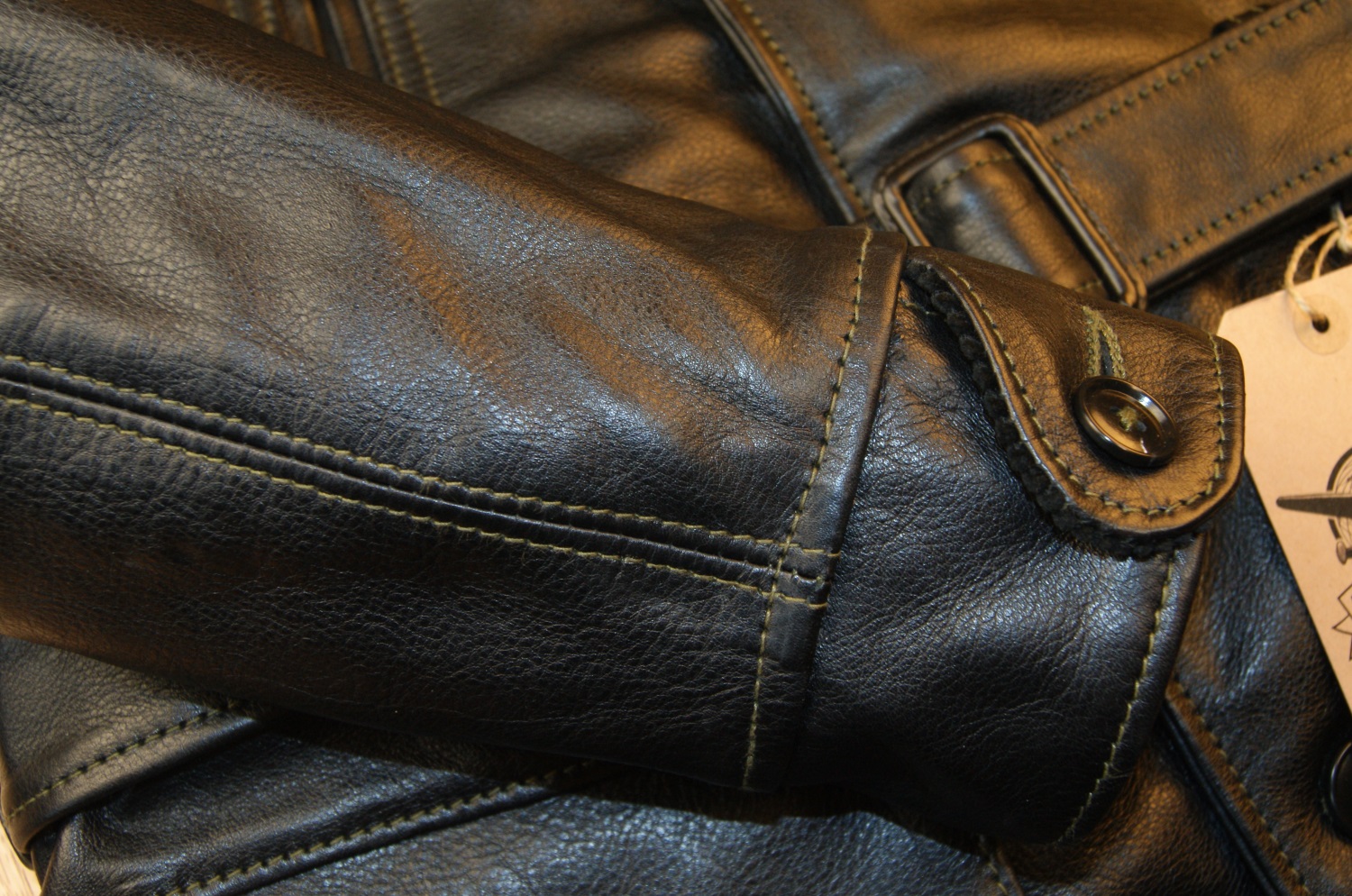 Aero Blizzard Black Vicenza Horsehide cuff.jpg