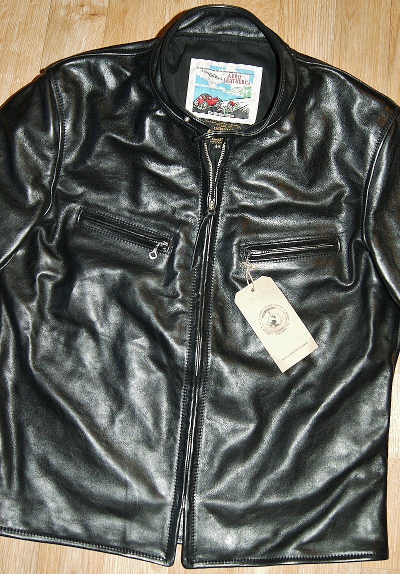 Aero Board Racer Black Vicenza Horsehide 44 front.jpg