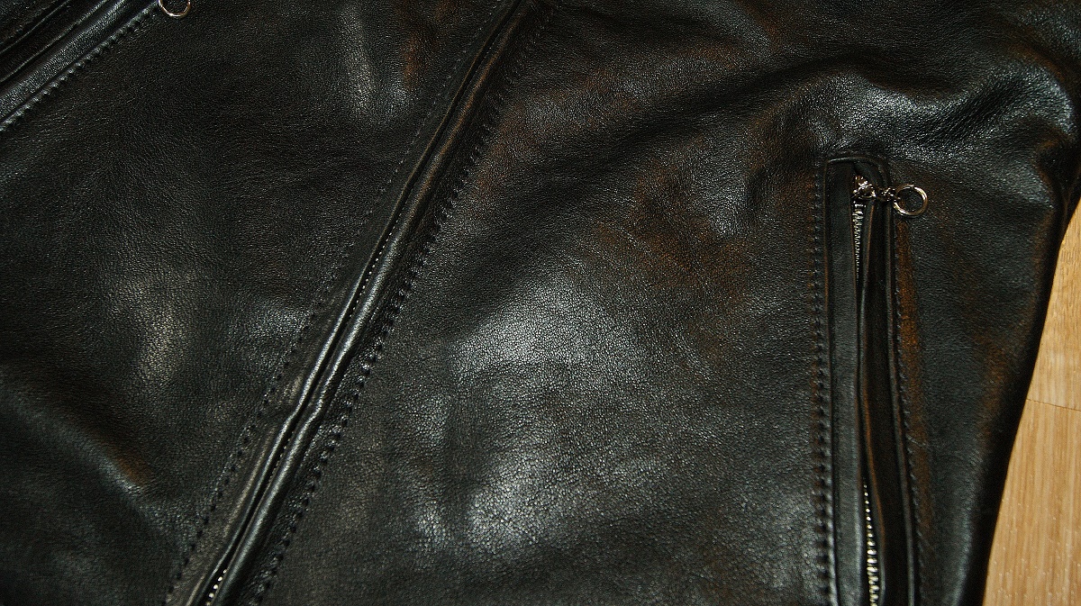 Aero Board Racer Black Vicenza Horsehide grain.jpg