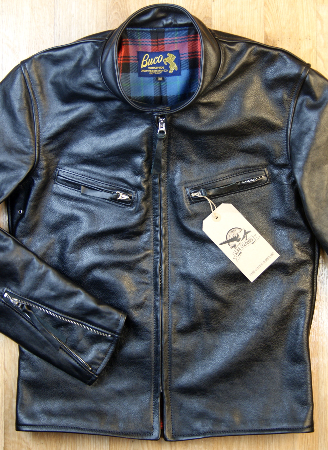 Aero Board Racer Black Vicenza Horsehide KDW4 front.jpg