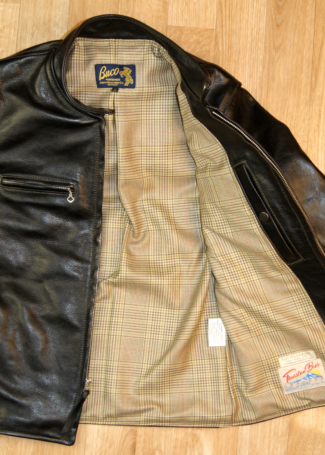 Aero Board Racer Black Vicenza Horsehide LS19 Crail Check Tweed lining.jpg