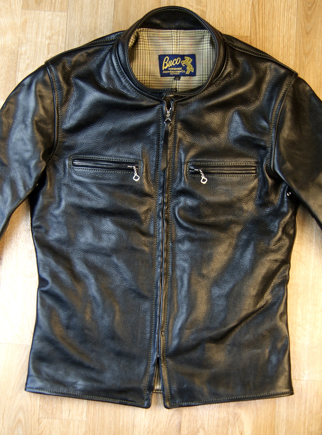 Aero Board Racer Black Vicenza Horsehide LS19 front.jpg