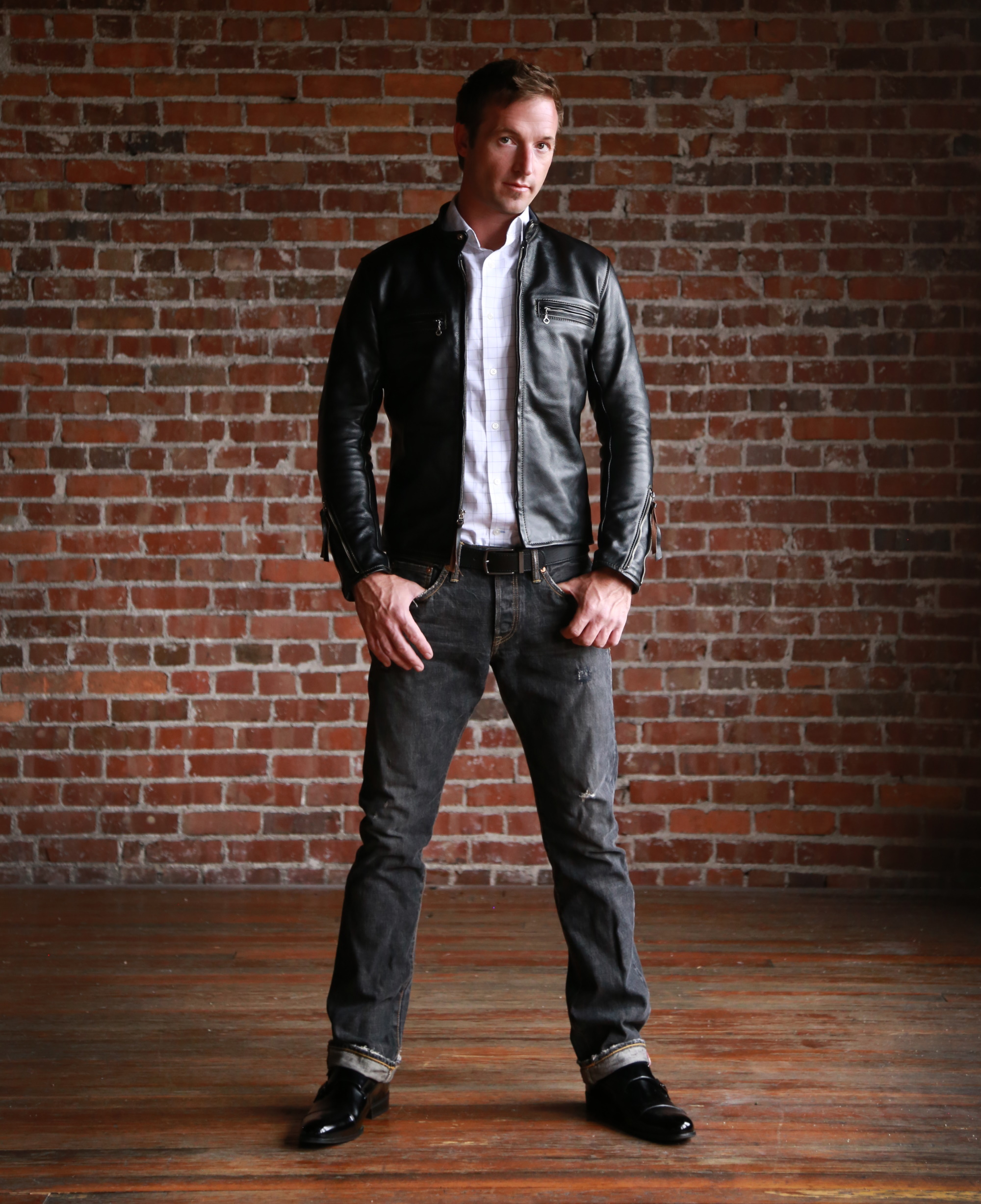 Aero Board Racer Blackened Brown customer fit photo 1.2 smaller.jpg