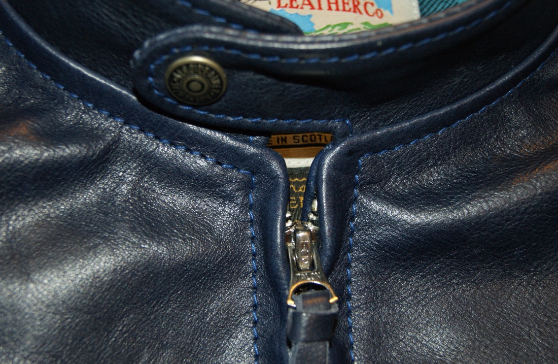 Aero Board Racer Blue Vicenza Horsehide 9YS collar snap.jpg