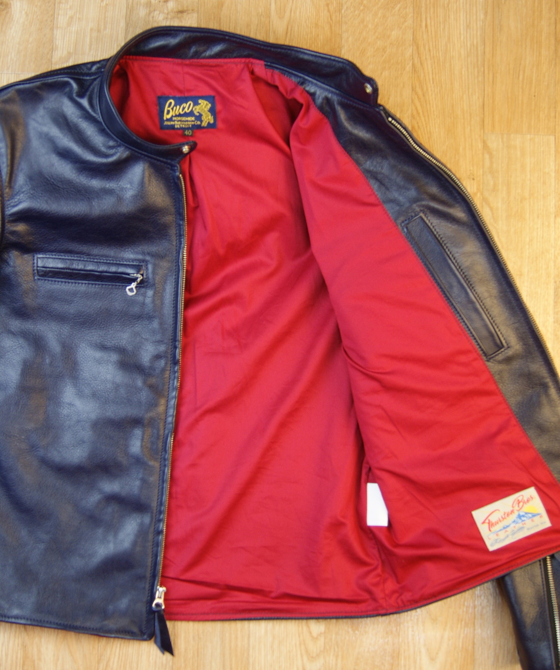 Aero Board Racer Blue Vicenza Horsehide DB9 wine cotton sateen.jpg