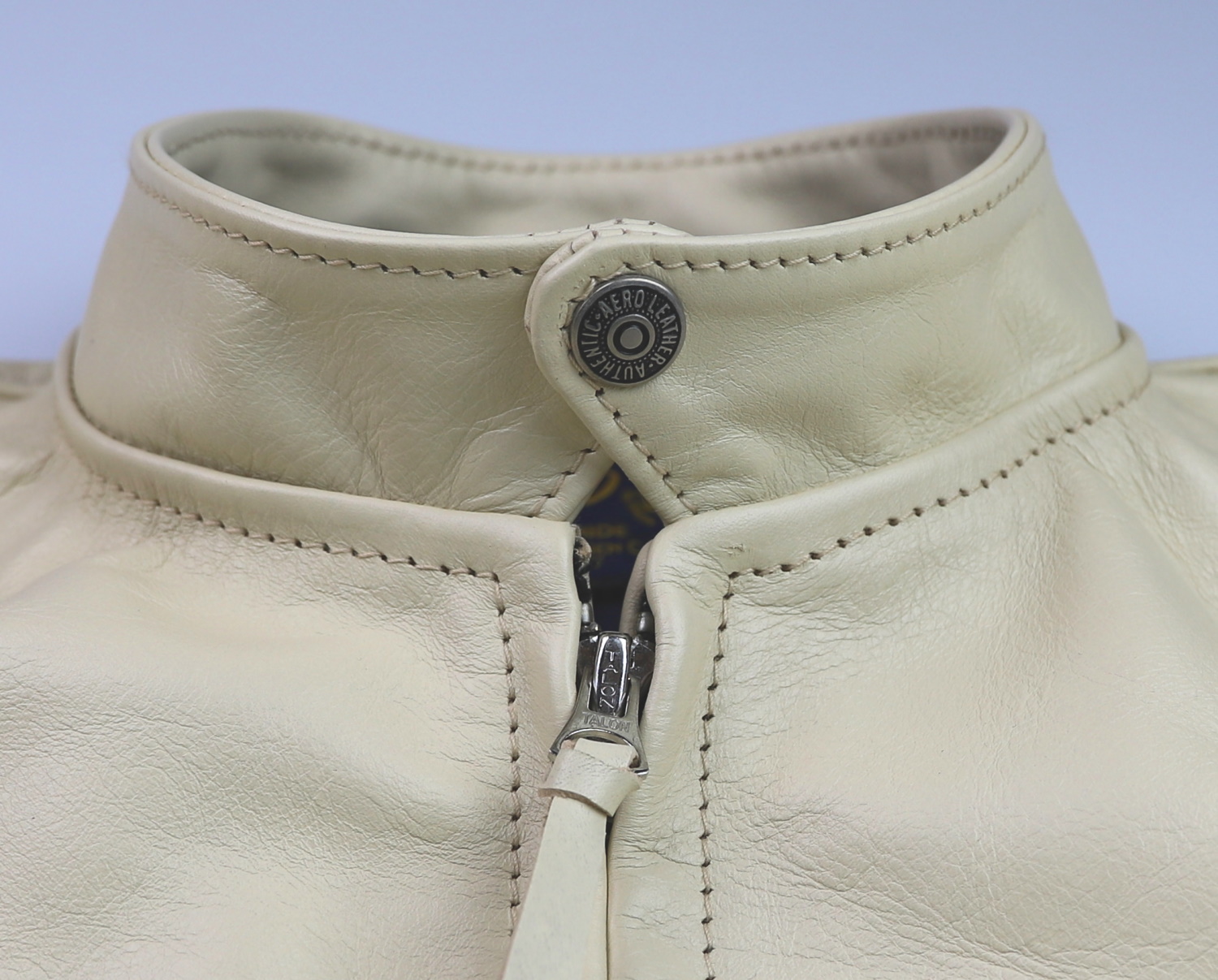 Aero Board Racer Cream Vicenza LD3 collar snap.jpg