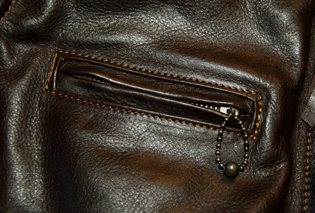 Aero Board Racer Dark Seal Vicenza Horsehide PQ2 chest pocket (2).jpg