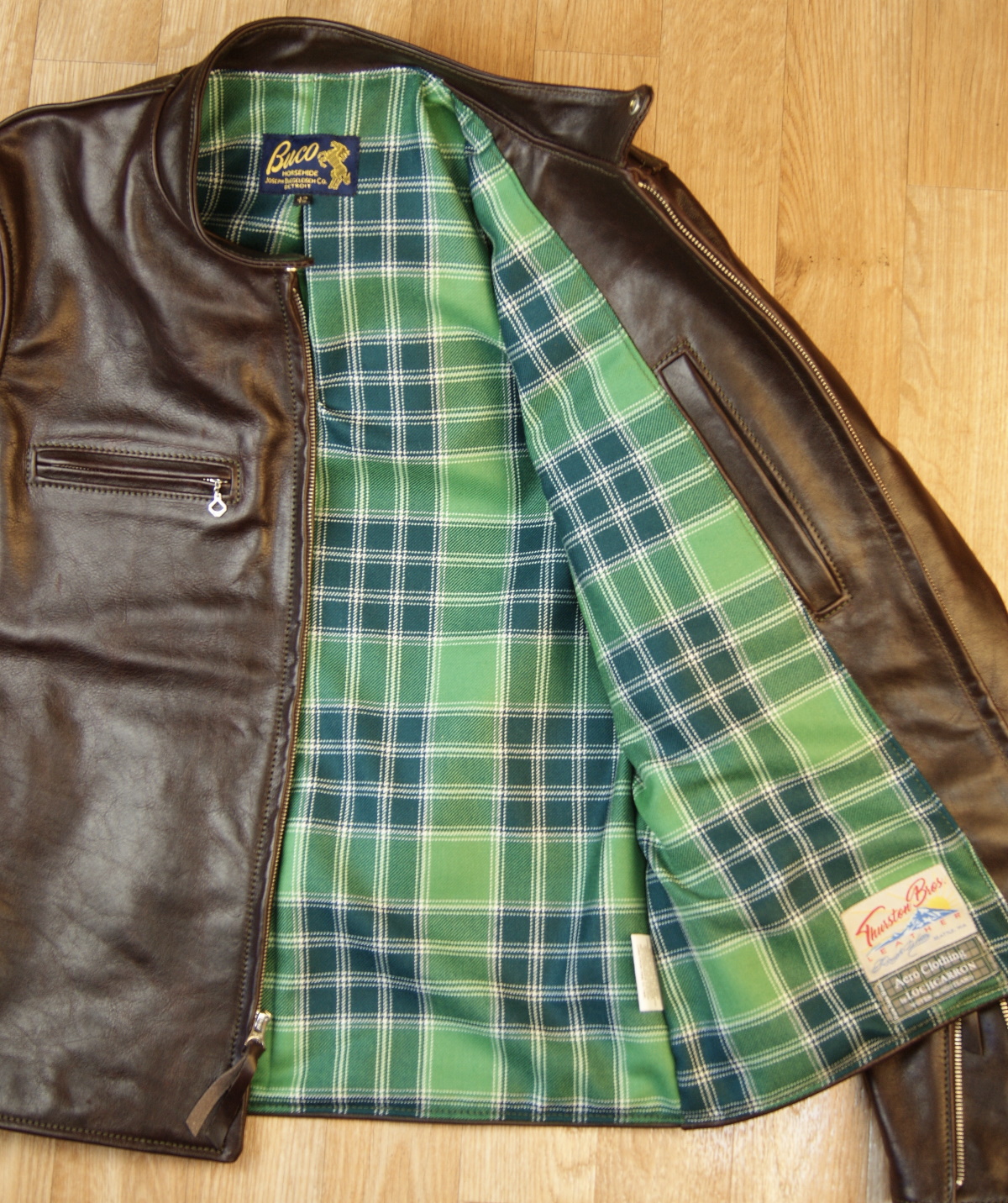 Aero Board Racer Dark Seal Vicenza Horsehide UCS5 MacDonald Lord of the Isles tartan lining.jpg