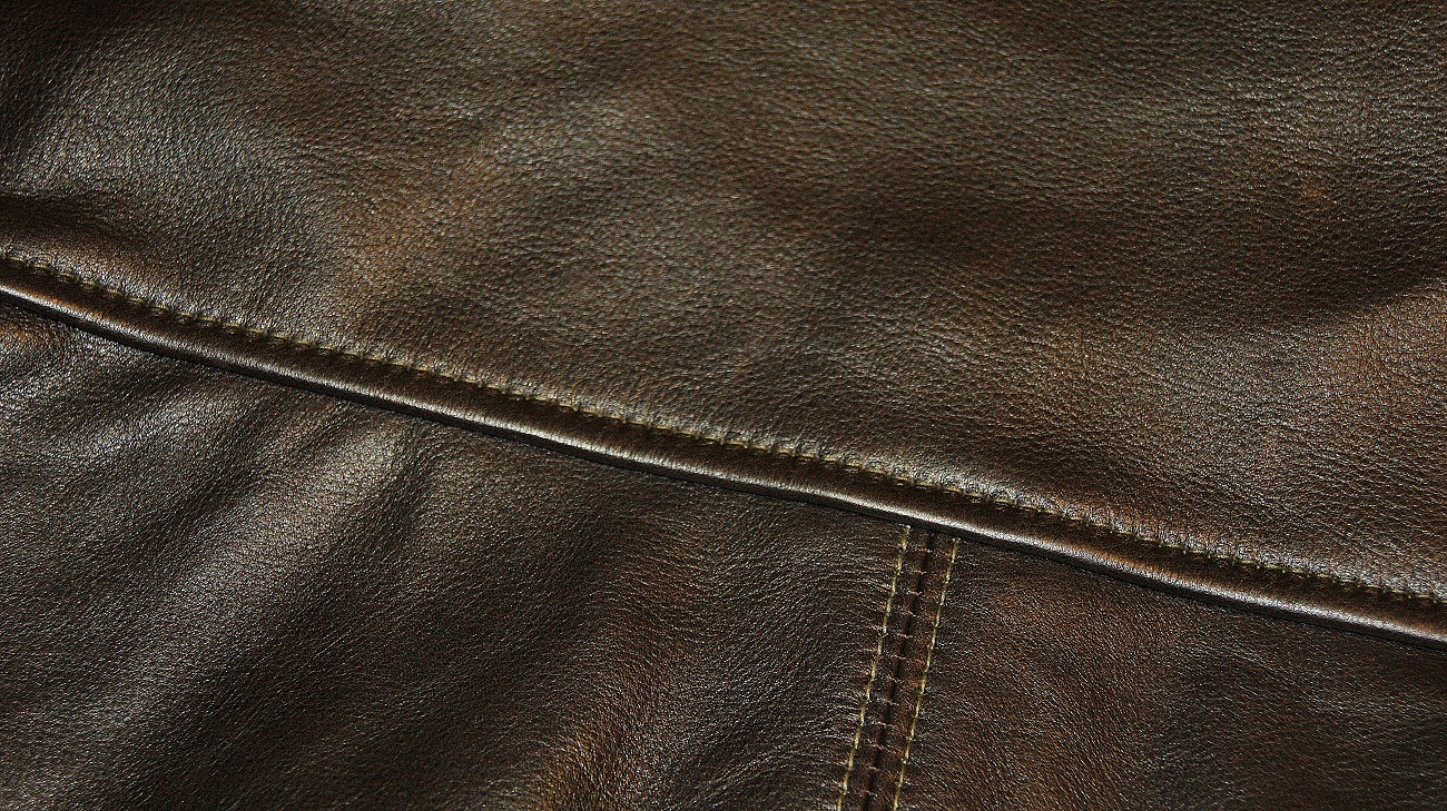 Aero Board Racer Dark Seal Vicenza Horsehide yoke.jpg