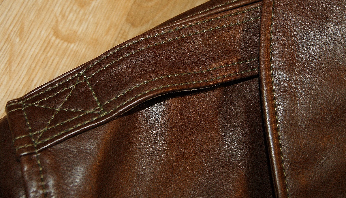 Aero Bootlegger Seal Vicenza Horsehide epaulet.jpg