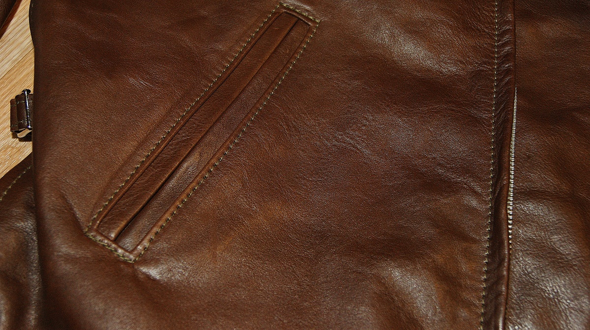 Aero Bootlegger Seal Vicenza Horsehide handwarmer pocket.jpg