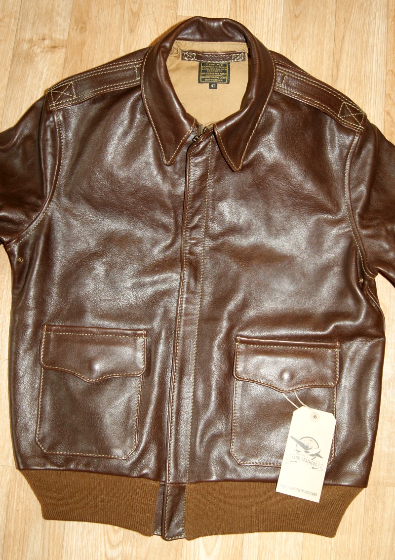 Aero Bronco A-2 Seal Vicenza Horsehide size 42 82D front.jpg