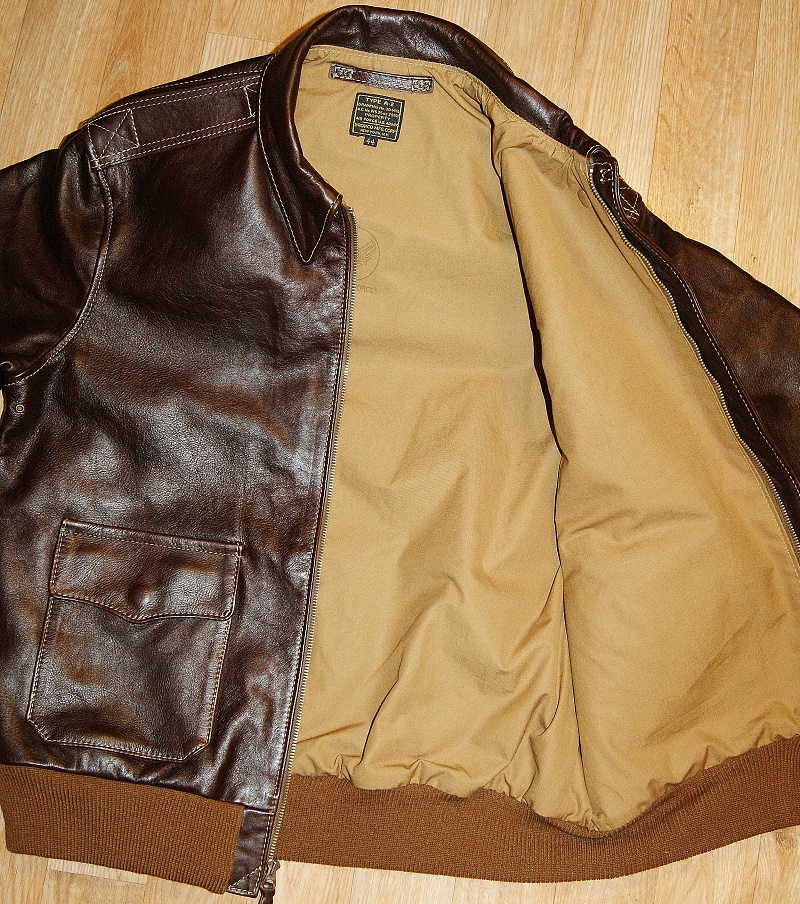 Aero Bronco Seal Vicenza Horsehide 44 lining.jpg